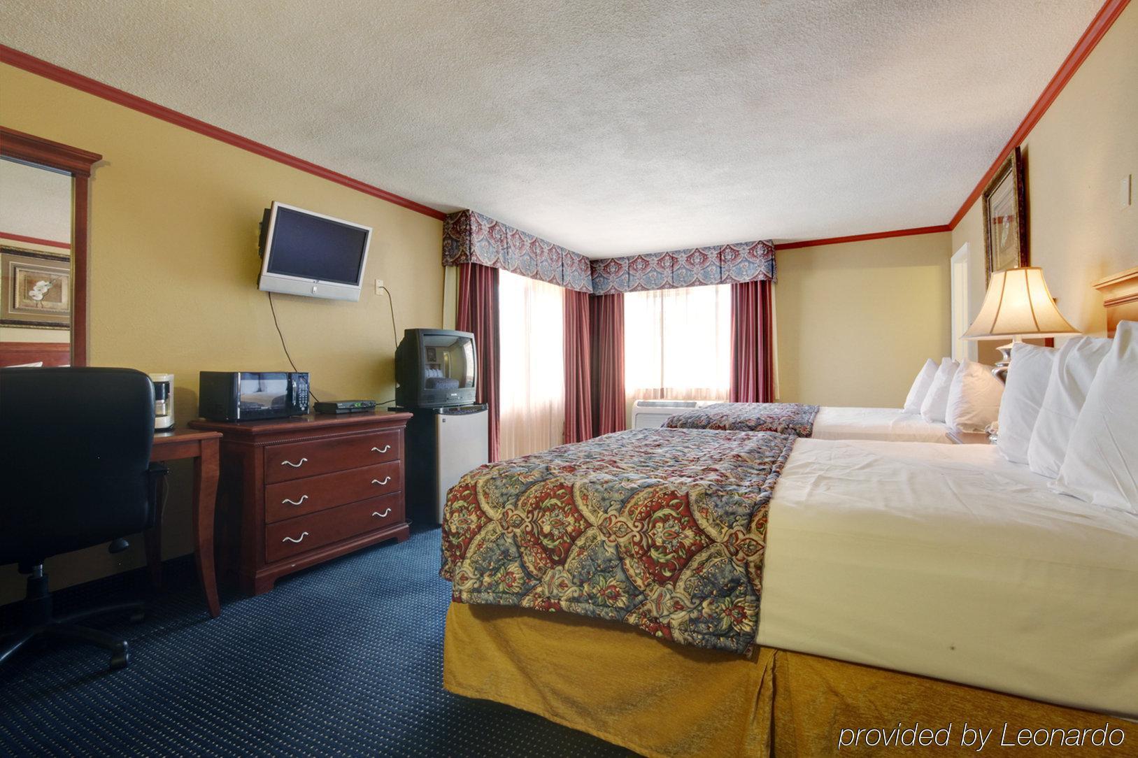 Days Inn By Wyndham Albuquerque Downtown Номер фото